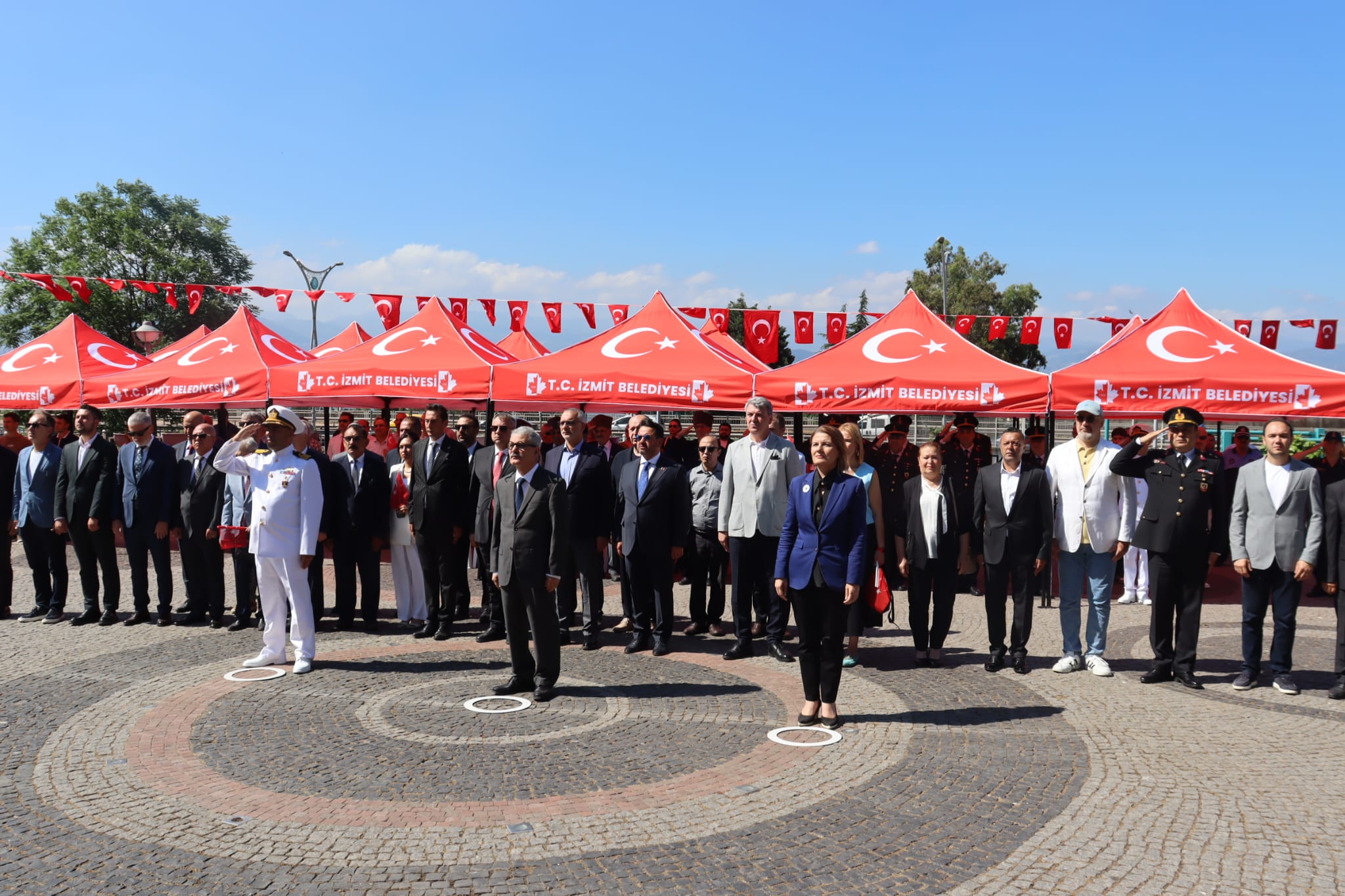 Izmit (1) Izmit (1)