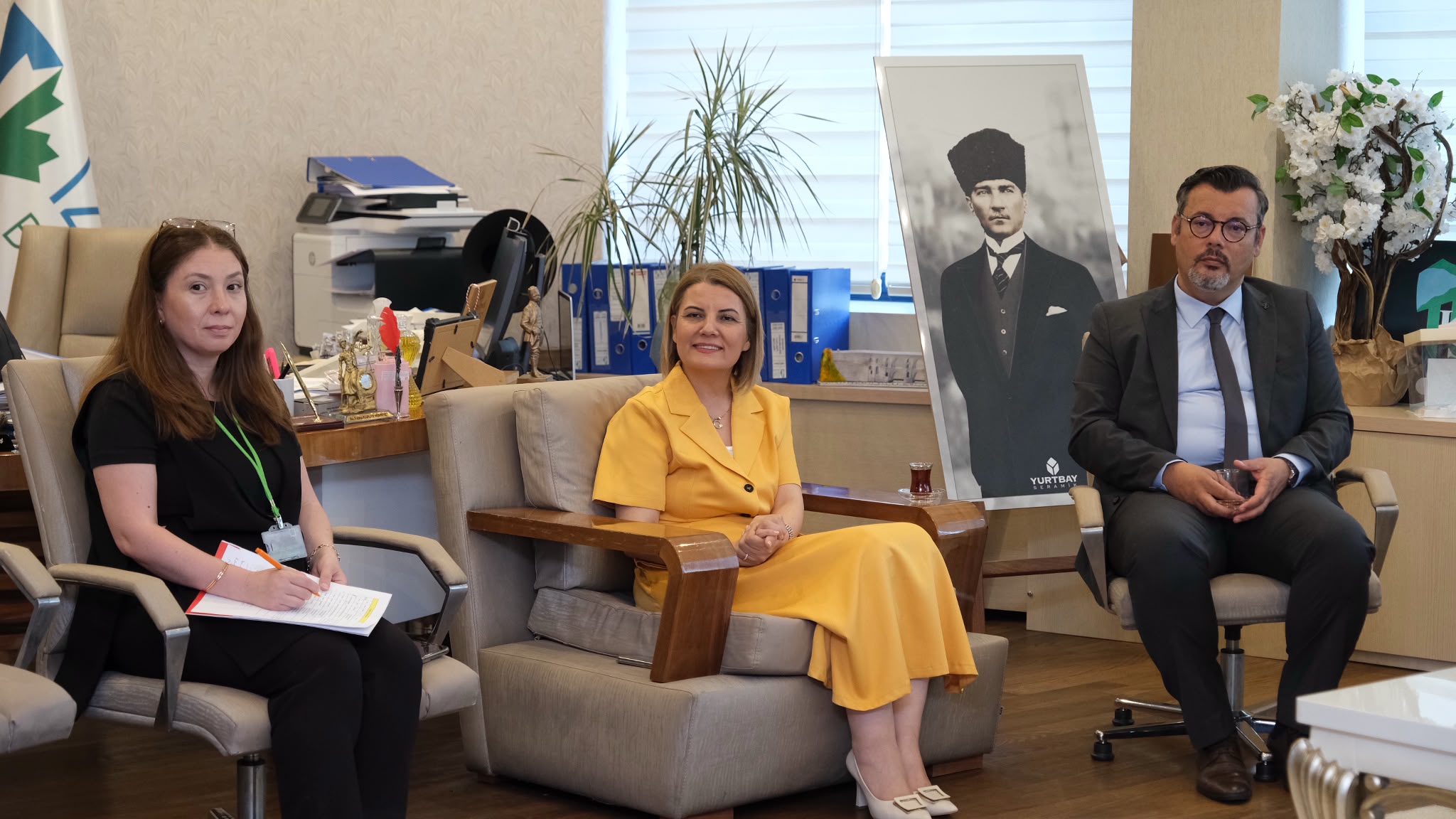 Izmitliler Anlatti, Fatma Baskan Dinledi (1) Izmitliler Anlatti, Fatma Baskan Dinledi (1)