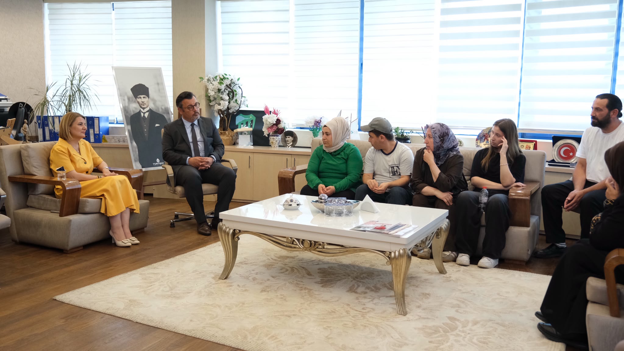 Izmitliler Anlatti, Fatma Baskan Dinledi (3) Izmitliler Anlatti, Fatma Baskan Dinledi (3)