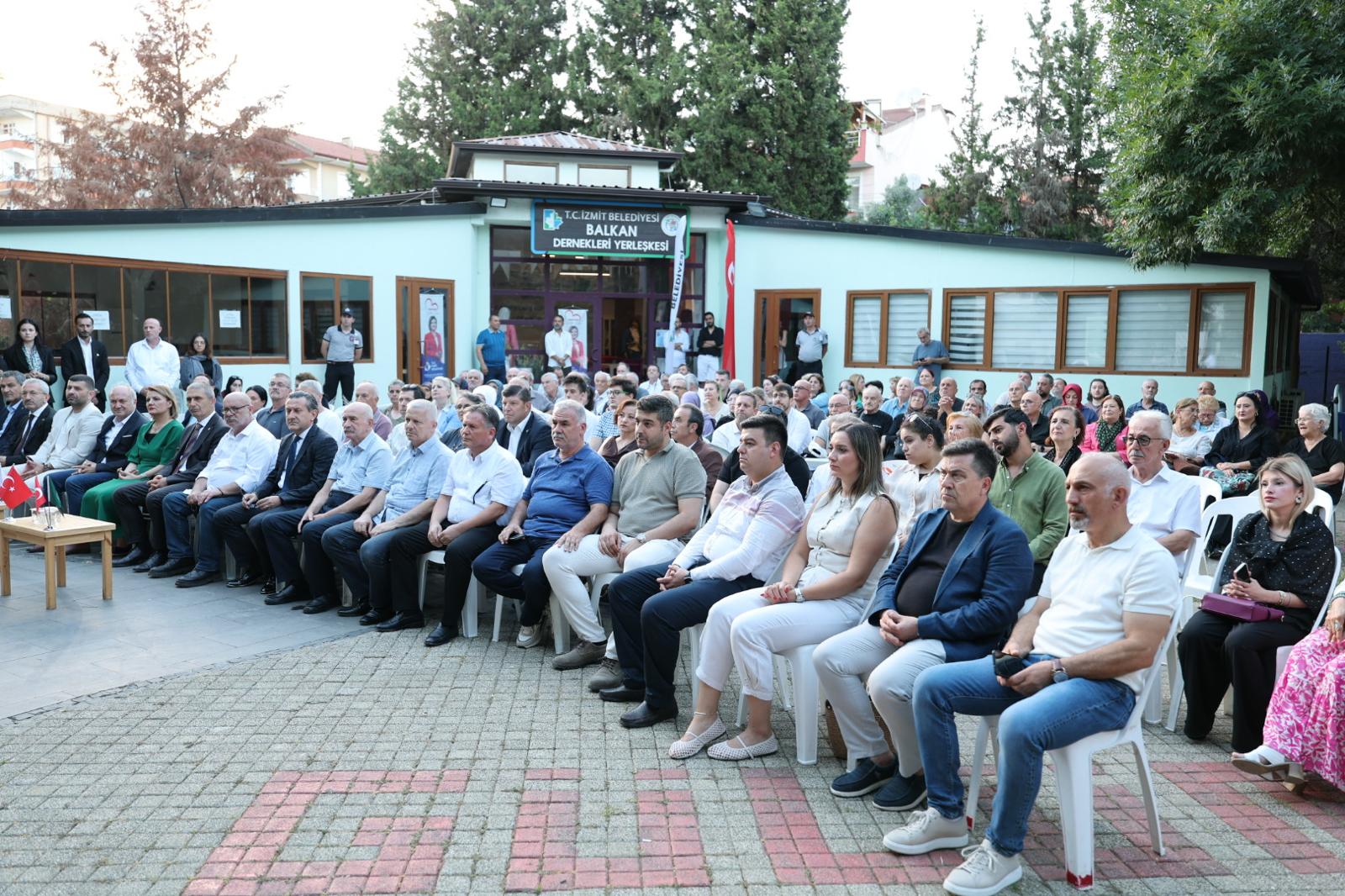 Izmit'te Ahmet Mete'nin mücadelesi dualarla anildi (1)