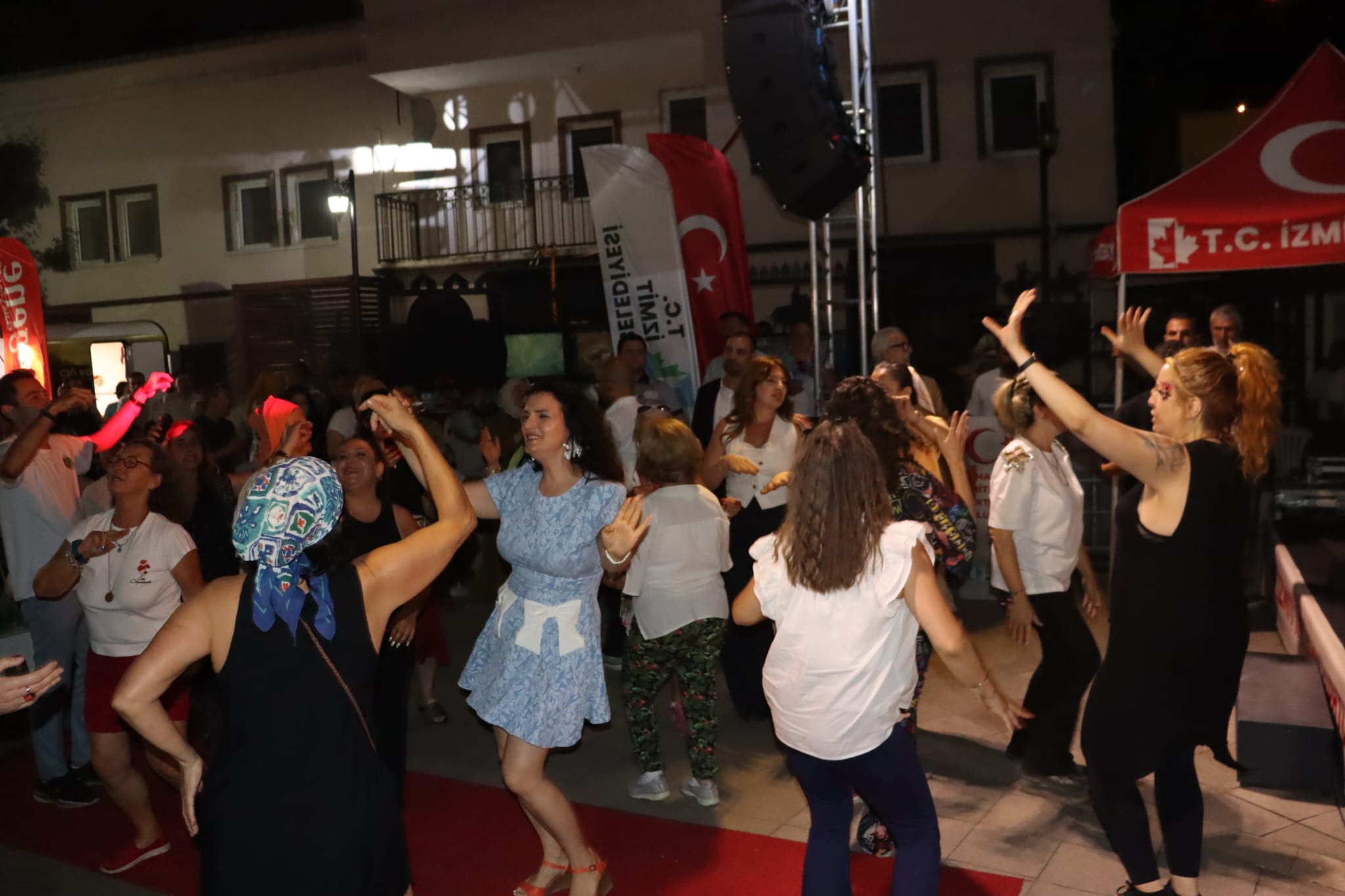 Kapanca Sokak Festivali, İzmit’in kurtuluş coşkusuyla sona erdi (4)