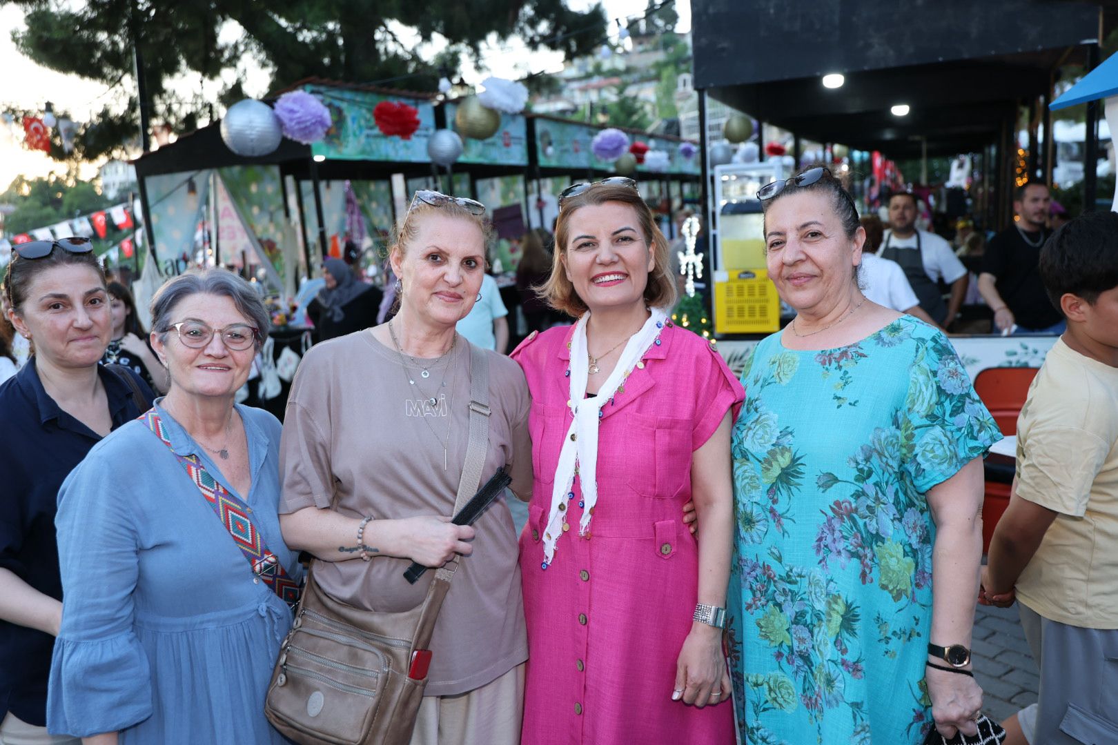 Kapanca Sokak Festivalinde eglence sürüyor (1)