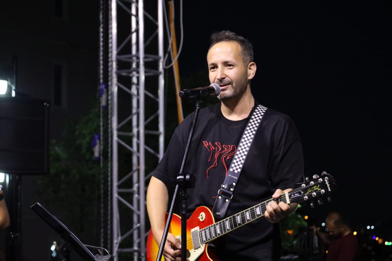 Kapanca'da ilk günün ritmi müzikle atti (1)