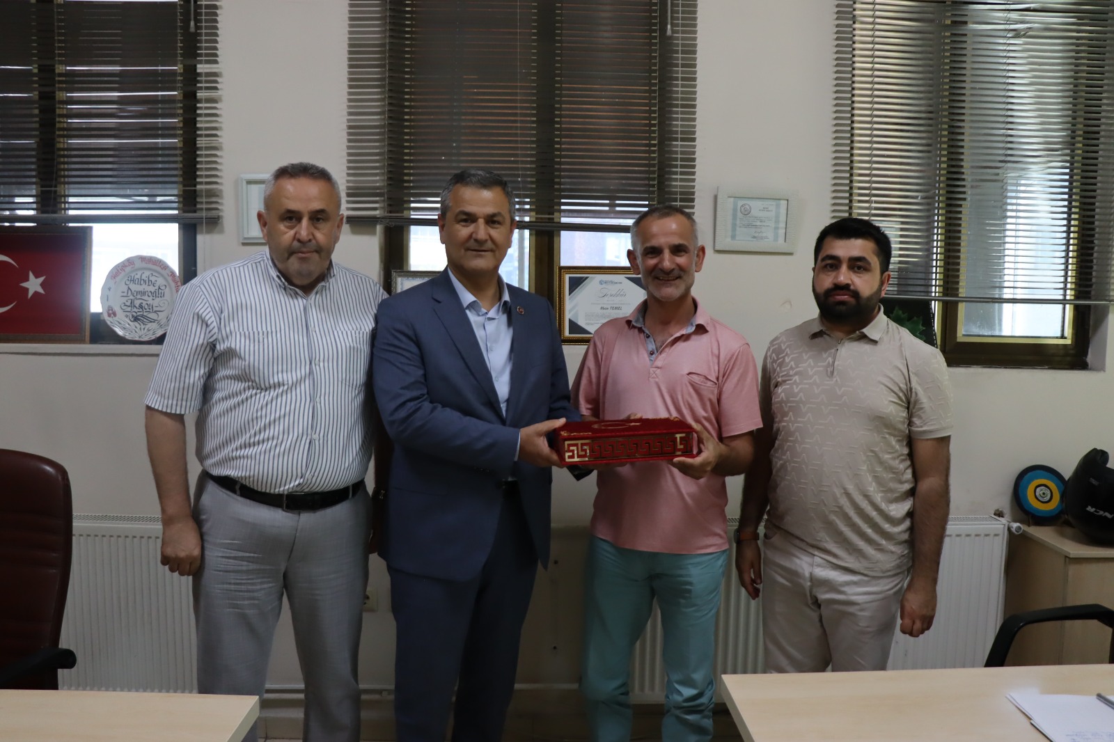 Kuruçeşme Fatih Mahalle Muhtarı Musa Temel