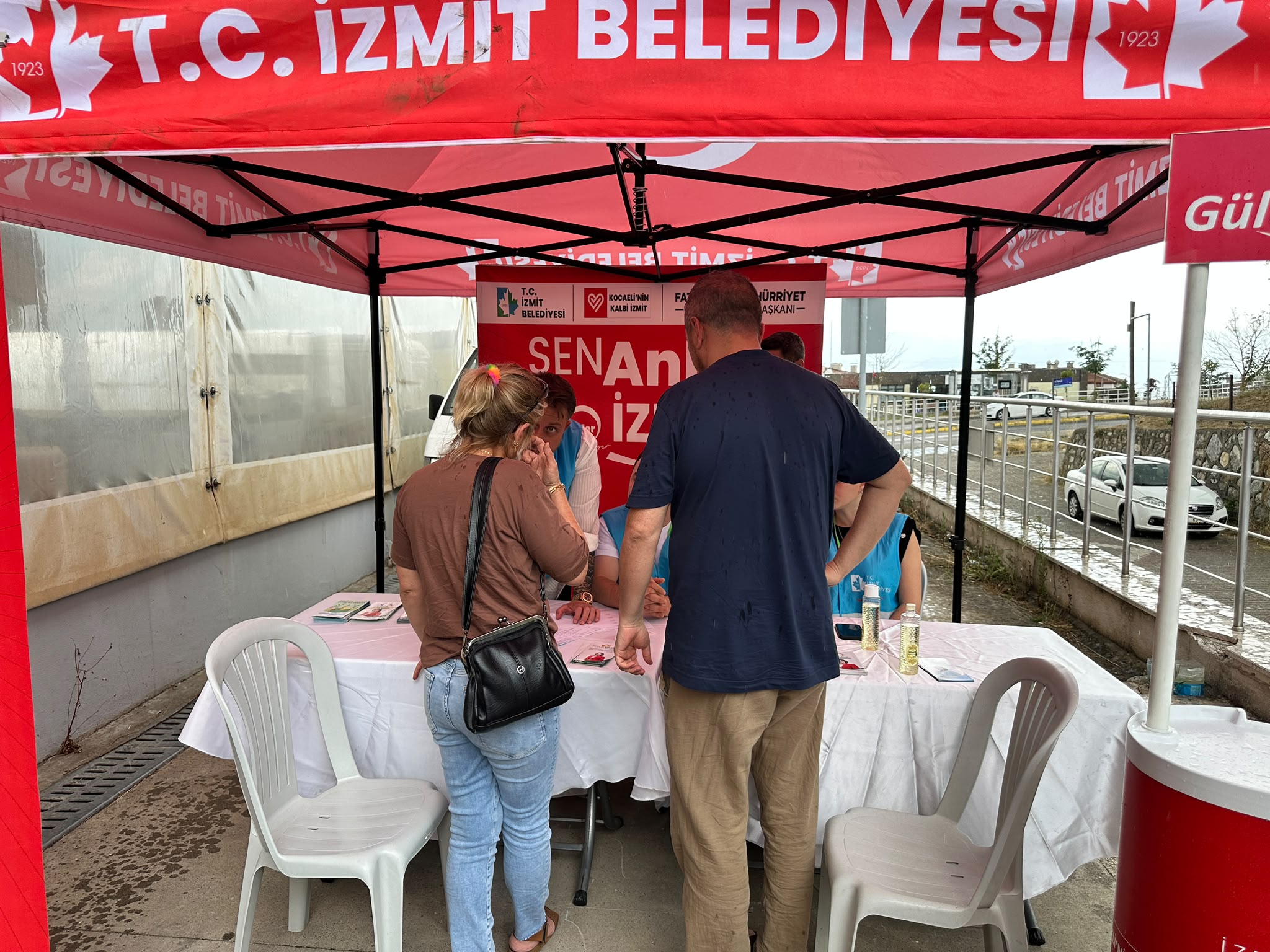 _Sen Anlat Izmit_ Ayazma Pazarindaydi (2)