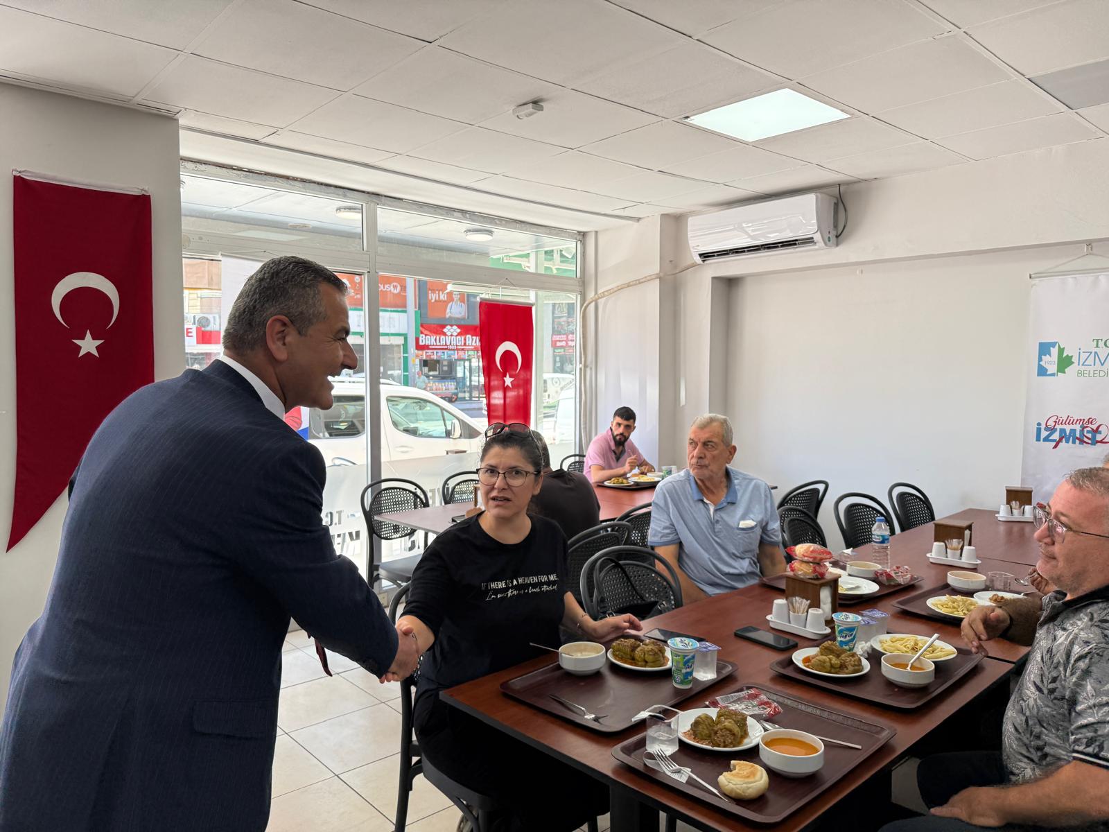 Başkan Vekili Lütfü Obuz'un öğle durağı Paşa Kent Lokantası oldu (7) Başkan Vekili Lütfü Obuz'un öğle durağı Paşa Kent Lokantası oldu (7)