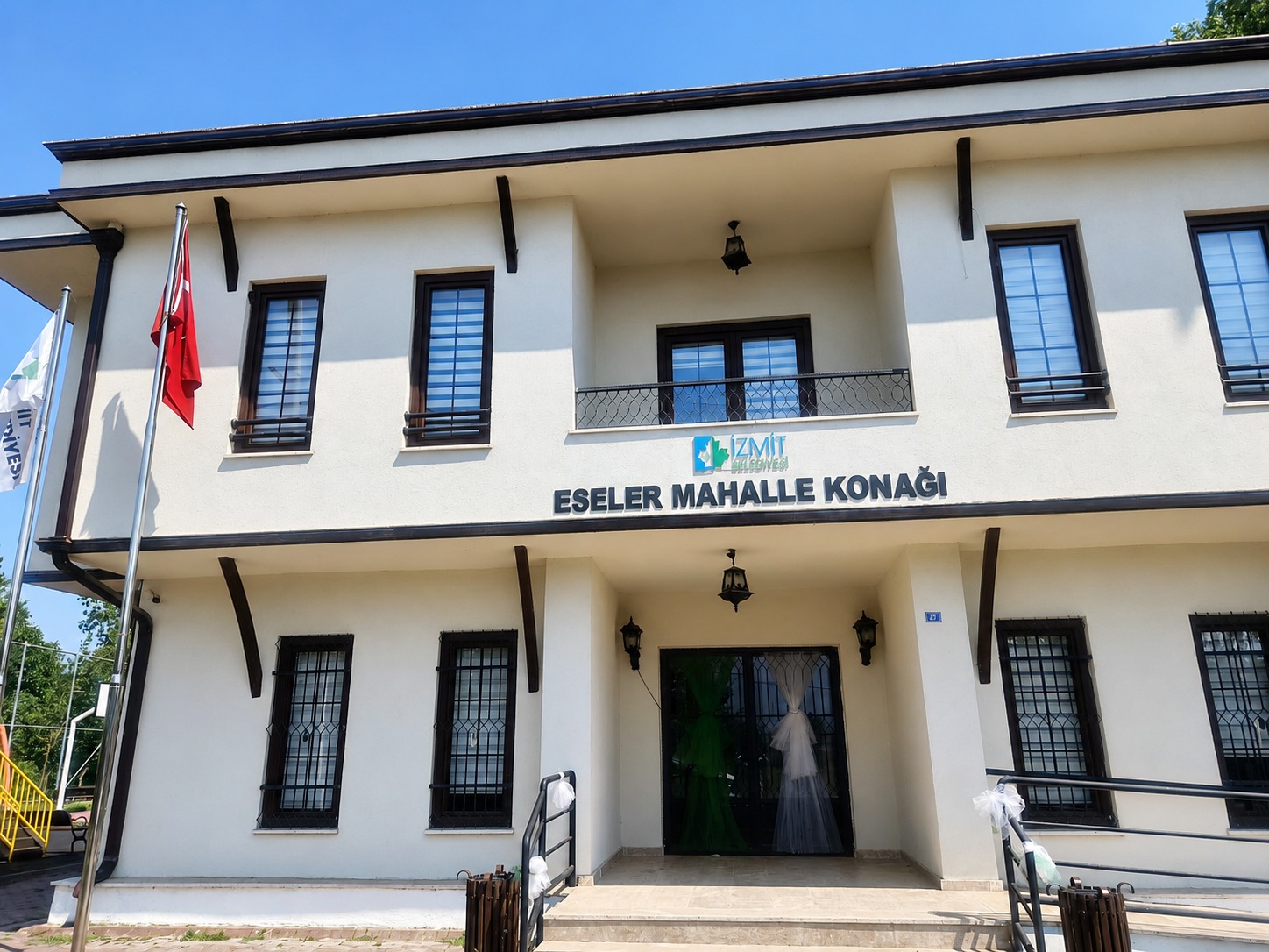 İZMEK'te yeni dönem hazırlıkları tüm hızıyla sürüyor İZMEK'te yeni dönem hazırlıkları tüm hızıyla sürüyor